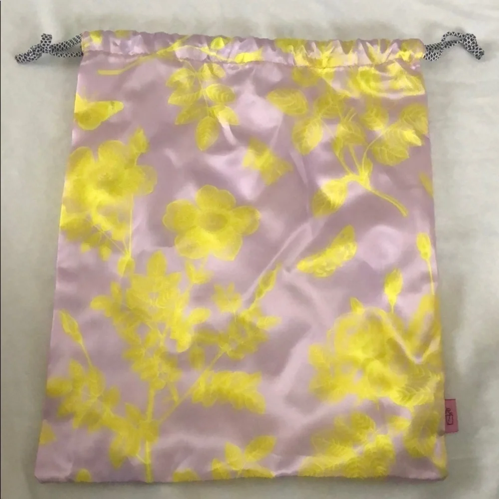February 2021 Ipsy‎ Refreshment Bag